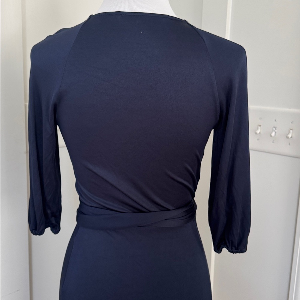 Diane Von Furstenberg Blue Classic Wrap Dress Size 4 - Picture 5 of 8